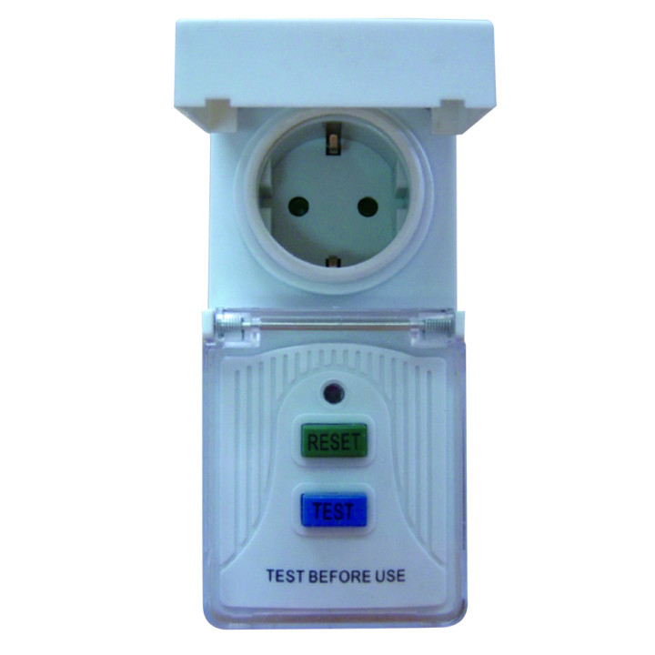 TESTERIS STRĀVAS NOPLŪDES 30mA, 16A, 3600W, IP44
