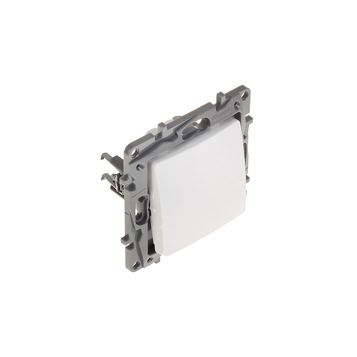 LEGRAND LE-764507 Niloe Кнопка 230В 6А