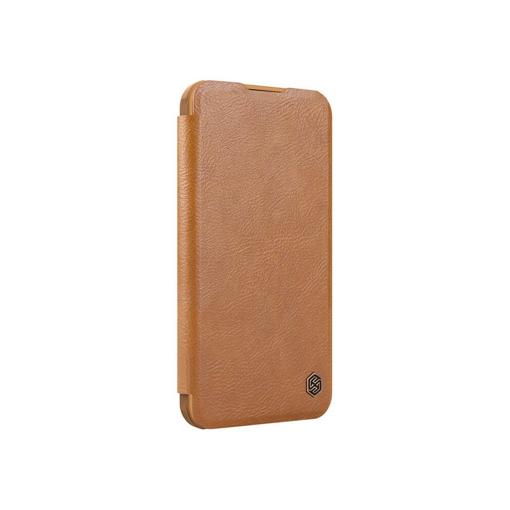 Nillkin Qin Prop Leather iPhone 16 umbris (pruun)