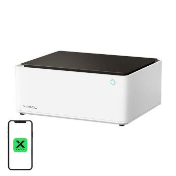 Kolm-uhes xTool M1 10W lasergraveerimismasin