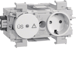 Hager GS12019016 Smart Socket ylijännitesuojalla