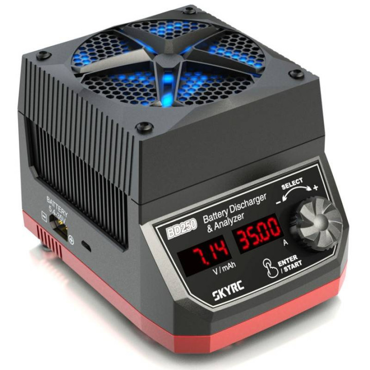 Akun purkauksen analysaattori SkyRC BD250