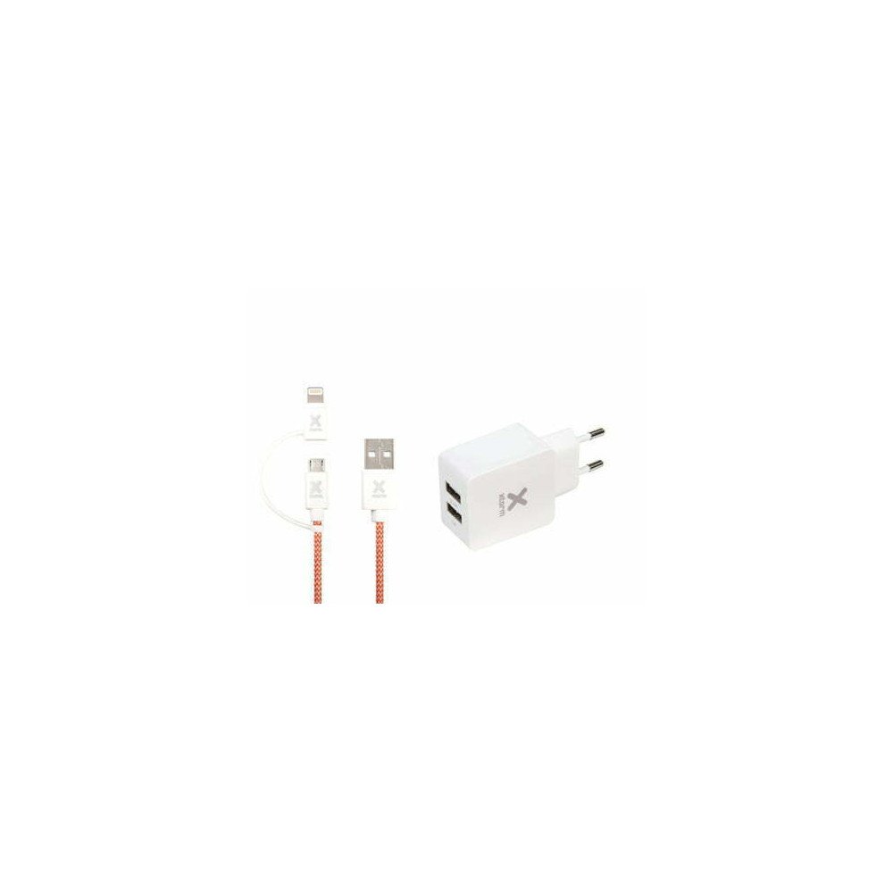 Xtorm AC Adapter 2 USB-porttia