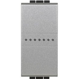 Dimmer/switch compatible with lamps (LED, halogen) with max power 150W at 230V (or 75W at 110V).