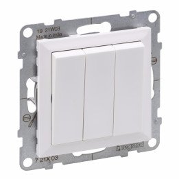 SUNO 3-GANG ONE-WAY SWITCH 10AX SCREW TERMINALS WHITE
