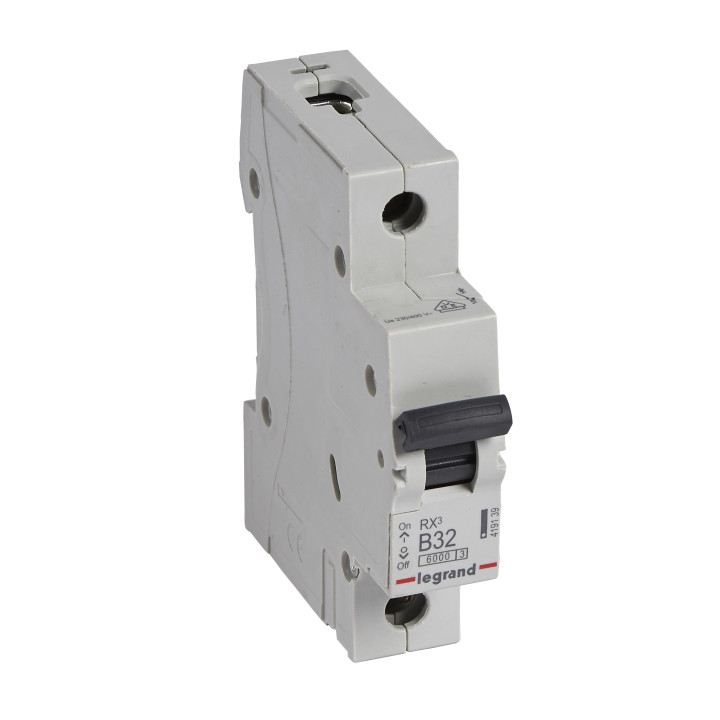 Legrand RX3 автоматический выключатель 1P 32A
