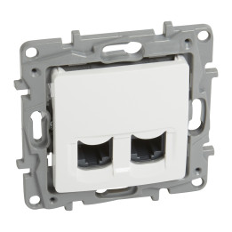 2 x RJ 45 Cat.6 UTP lizdas Niloe - 9 kontaktų - baltas