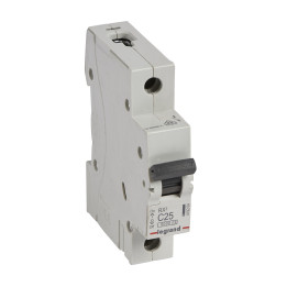 MCB RX 6000 - 1P - 230/400V - 25 A - C käyrä - piikki/haarukka tyyppiset syöttökiskot
