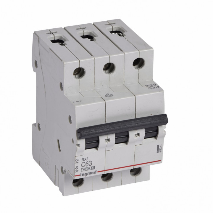MCB RX 6000 - 3P - 400V - 63 A - C curve - prong/fork type supply busbars