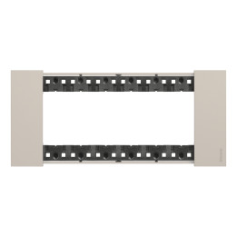 6 moduliai Living Now Plate