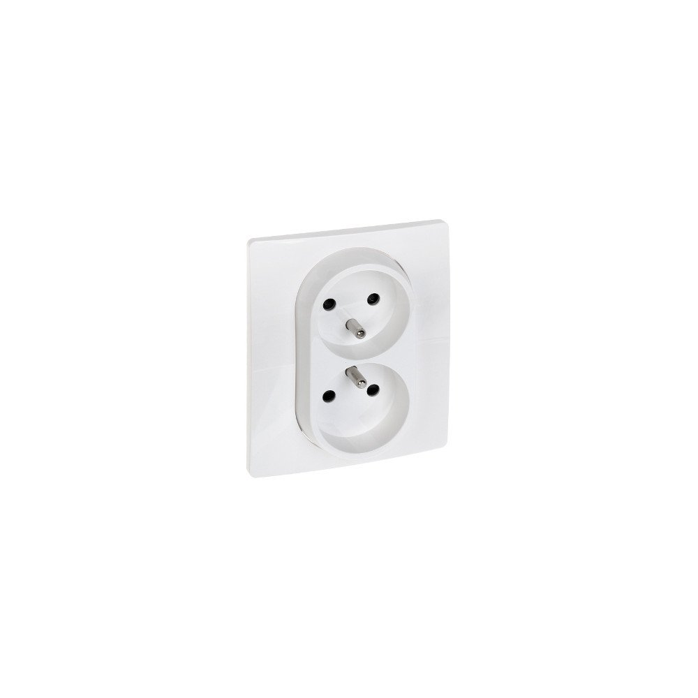 DVIGUBAS LIZDAS LE-764541 Niloe 230 V 16 A LEGRAND