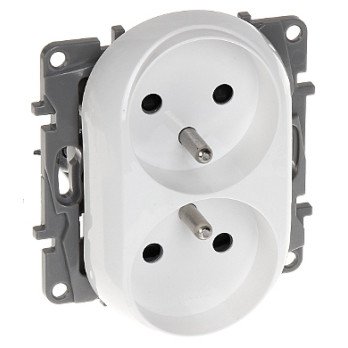 DOUBLE SOCET OUTLET LE-764542 Niloe 230 V 16 A LEGRAND