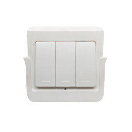 SmartWise RFM3 3-gang wireless RF wall switch, removable from holder