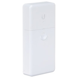 Ubiquiti NanoSwitch 3 portu PoE slēdzis 24V
